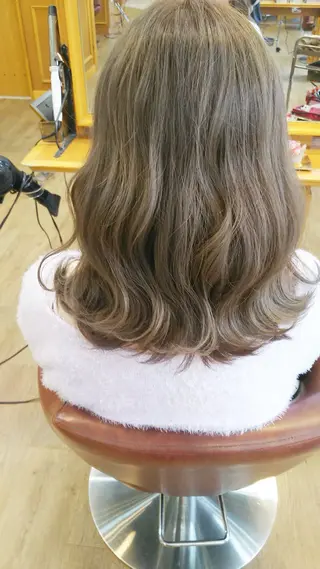 ミディアム 【hunch】 ayakaのヘアスタイル