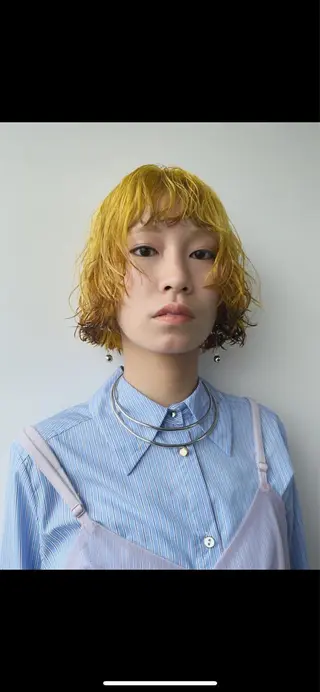ミディアム カラー パーマ 湯川 未咲希のヘアスタイル