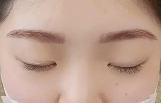 アイブロウ ASHA ikumiのマツエク・マツパデザイン