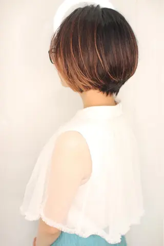 ショート due(ドゥーエ）所属・onishi yoshinaoのヘアスタイル