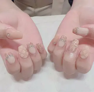 ネイル nail saron Aphrisのネイルデザイン