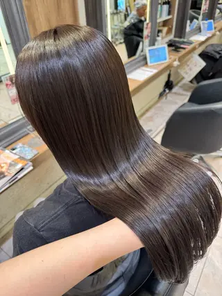 ロング カラー さら艶レイヤーカット 🩶Suzuneのヘアスタイル