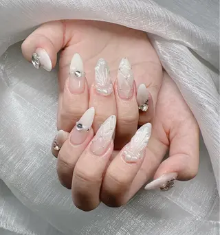 ネイル Lee Nailsのネイルデザイン