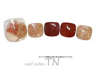 ネイル 矢川 まどかのネイルデザイン