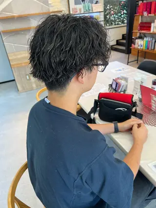 パーマ メンズ 池本 勇大のヘアスタイル