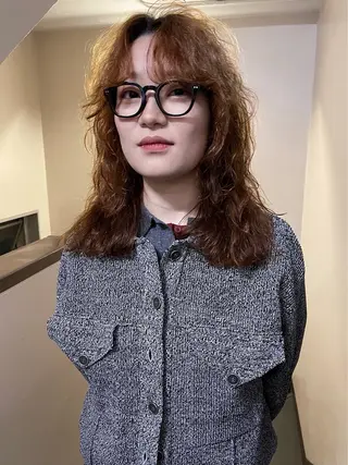 ミディアム パーマ 安部佑哉/ハイトーン /レイヤー/ブリーチのヘアスタイル