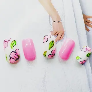 ネイル ネイルサロン Jewels Mのネイルデザイン