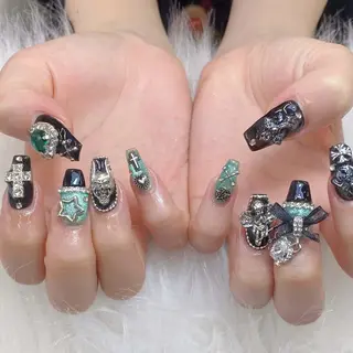 ネイル ANH ゴテゴテネイルのネイルデザイン