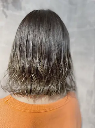 ミディアム メンズスタイル バレイヤージュ　齋藤のヘアスタイル