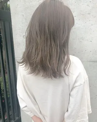 ミディアム カラー 店長 小池アキトのヘアスタイル
