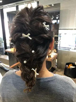 セミロング ヘアアレンジ 透明感カラー🤎 ゆりのヘアスタイル