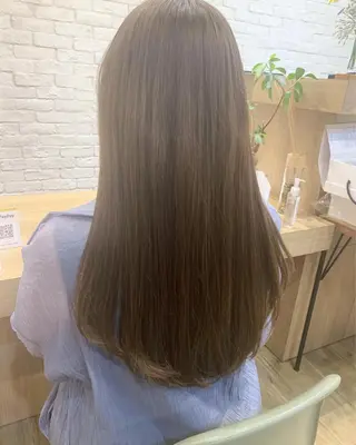 ロング 森本 美咲のヘアスタイル