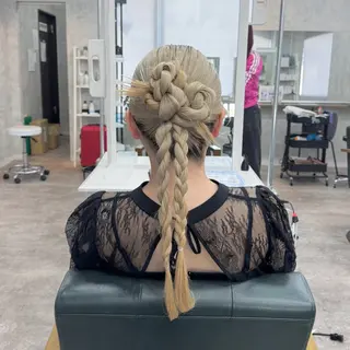 ロング ヘアアレンジ JUNSHIN🦋 ヘアセット／カラーのヘアスタイル