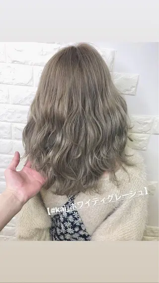 ミディアム カラー 横浜ブリーチムラ直し ハイトーン/ブリーチのヘアスタイル