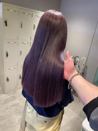 ロング カラー ハイトーン×レイヤー カットTAKUMIのヘアスタイル