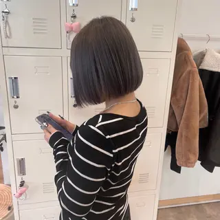 ショート カラー 望愛/レイヤー/ハイ トーン/デザインのヘアスタイル