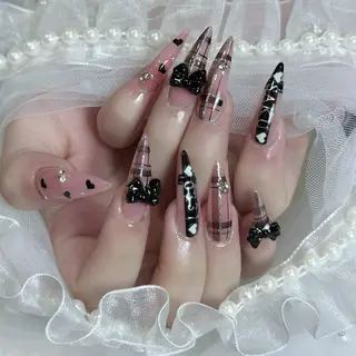 ネイル Julli ジュリのネイルデザイン