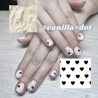 ネイル TRU🖤 momokoのネイルデザイン