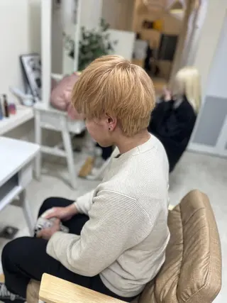 セミロング カラー 🧡可愛い色落ち🧡 ハイトーン特化🧡のヘアスタイル