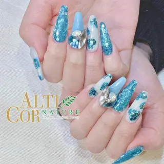 ネイル ChezEspoir 佐藤のネイルデザイン