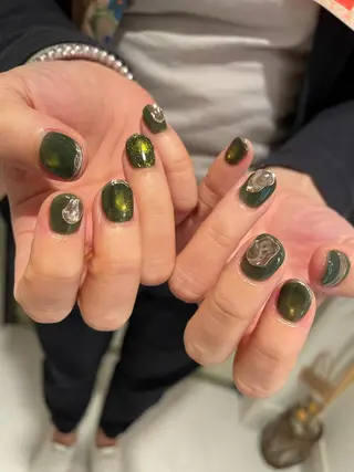 ネイル Atelier  Sii所属・Ami 🦥のネイルデザイン