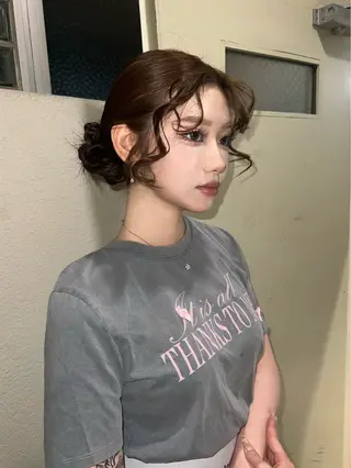 ロング カラー ヘアアレンジ SIKI所属・SIKI ゆうのヘアスタイル