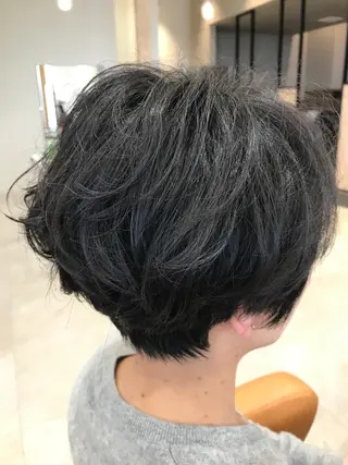 ショート 内山 亜紀のヘアスタイル