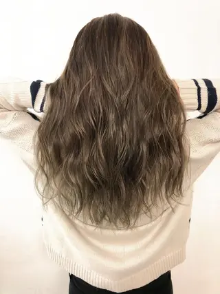 セミロング 美髪矯正・レイヤー 倉友哉のヘアスタイル