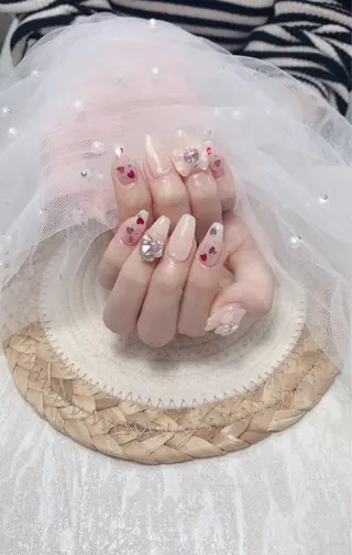 ネイル uu ネイルサロン関内🌼のネイルデザイン