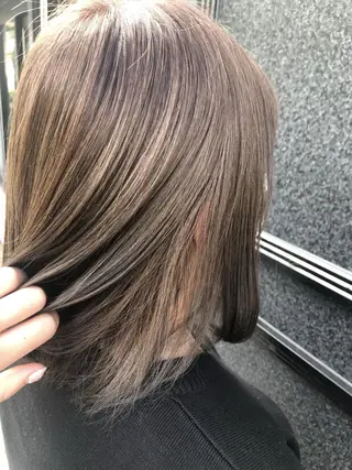 セミロング カラー ASHLEY/ miku.🥀のヘアスタイル