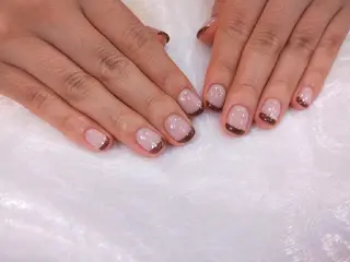 ネイル はばすみれ🎀ﾈｲﾙ 光ﾌｪｲｼｬﾙ ﾍｱのネイルデザイン