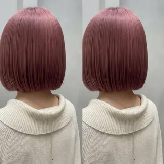 ミディアム 💕透明感赤味カラー ぱっつんボブ🩷のヘアスタイル