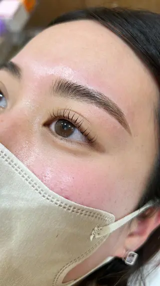 マツエク・マツパ アイブロウ 箱崎 藍のマツエク・マツパデザイン