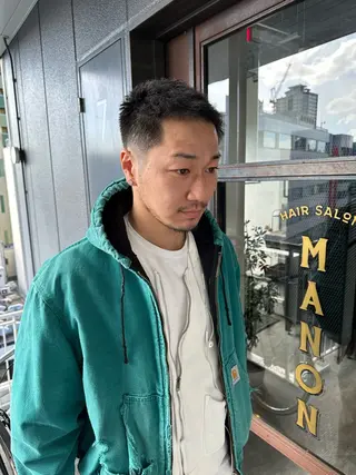 ショート メンズ 俵 知広のヘアスタイル