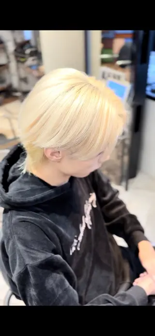 ショート カラー 大阪 梅田/ ハイトーン/エクステのヘアスタイル