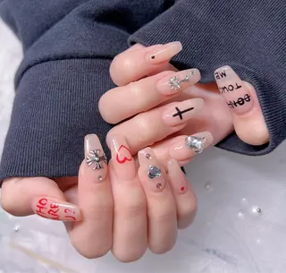 ネイル Chill Nailsalonのネイルデザイン