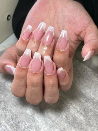 ネイル 蓑原 佳央里のネイルデザイン