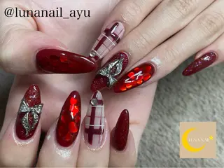 ネイル LUNA NAIL ayuのネイルデザイン