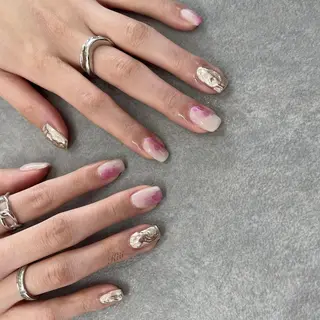 ネイル kiii.__ ✴︎*のネイルデザイン