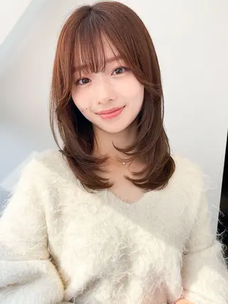 ミディアム カラー 艶カラー/縮毛矯正／ 鴨川育弥のヘアスタイル