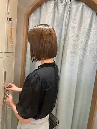 ショート オリーブベージュ/シ ョートボブたまき🧡のヘアスタイル