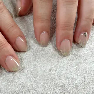 ネイル 東 千夏のネイルデザイン