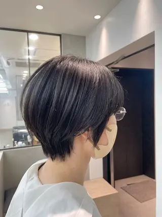 ショート オリーブベージュ/シ ョートボブたまき🧡のヘアスタイル