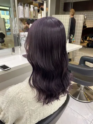 セミロング カラー ヘアアレンジ 🫧モテる💗ダメー ジレスハイトーン🫧のヘアスタイル