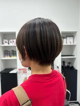 ショート 𝘀𝗮𝗲 ⑅*/ 艶髪/ショートボブのヘアスタイル