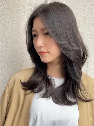 セミロング カラー YUSUKE レイヤーカットカラーのヘアスタイル