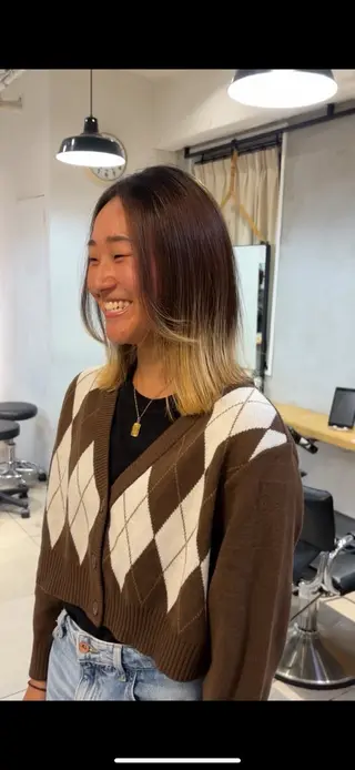 ミディアム 盛れる透明感カラー・ momokaのヘアスタイル