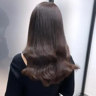 ロング カラー シンカ 表参道のヘアスタイル