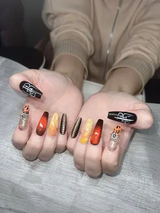 ネイル Lee Nails チップ長さだし専門店のネイルデザイン