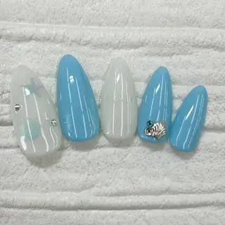 ネイル Nail salon Honey Beeのネイルデザイン